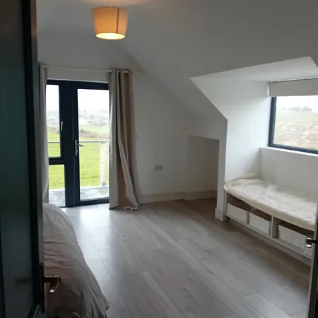 The Hideaway Tragumna A Hidden Gem By The Sea With Outdoor Sauna Apartment Drishanebeg