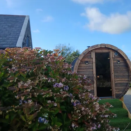 The Hideaway Tragumna A Hidden Gem By The Sea With Outdoor Sauna شقة *