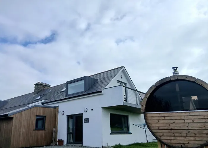 The Hideaway Tragumna A Hidden Gem By The Sea With Outdoor Sauna * Drishanebeg